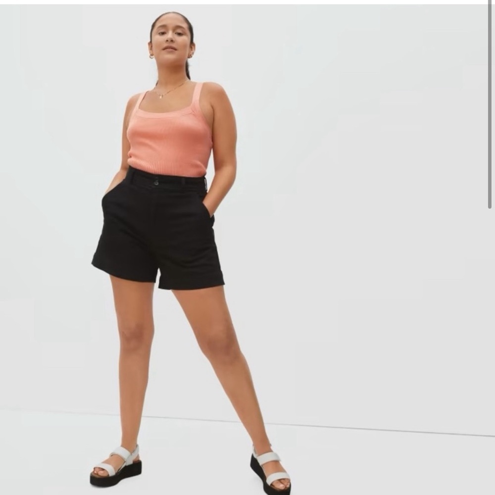 Everlane Way High twill short black 2